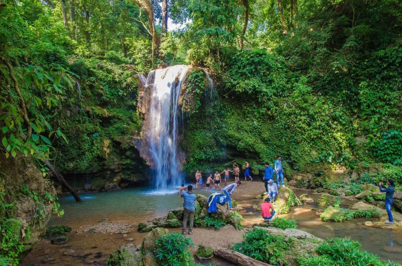 Corbett-Fall-Corbett-National-Park-Uttarakhand-1536x1018